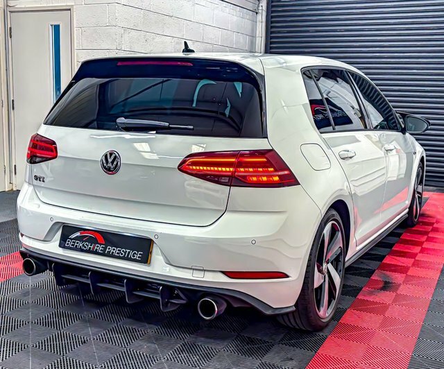 Volkswagen Golf Gti Clubsport Edition 40 Dsg In White With 78K F White #16