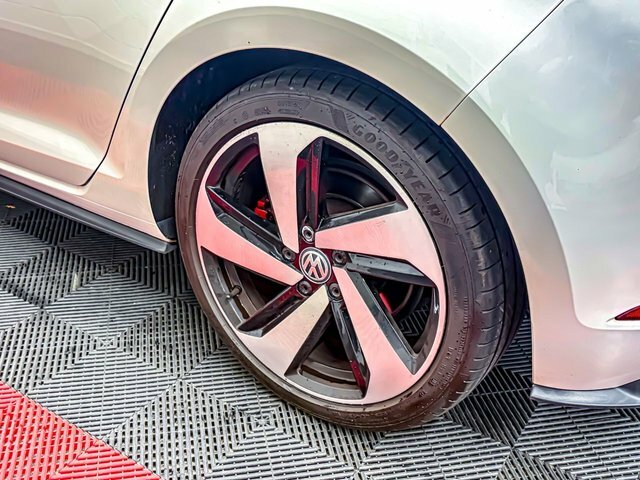 Volkswagen Golf Gti Clubsport Edition 40 Dsg In White With 78K F White #20