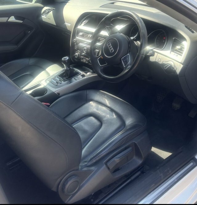 Audi A5 1.8 Tfsi Se Coupe Euro 5 Ss White #4
