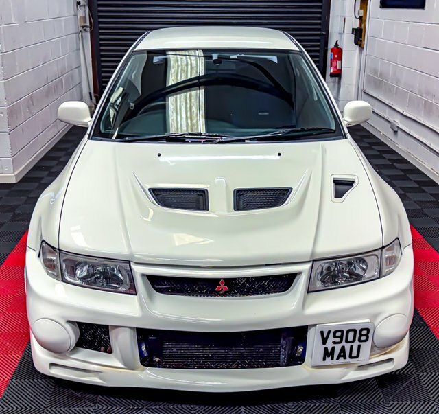 Mitsubishi Lancer Evolution VI Black #7