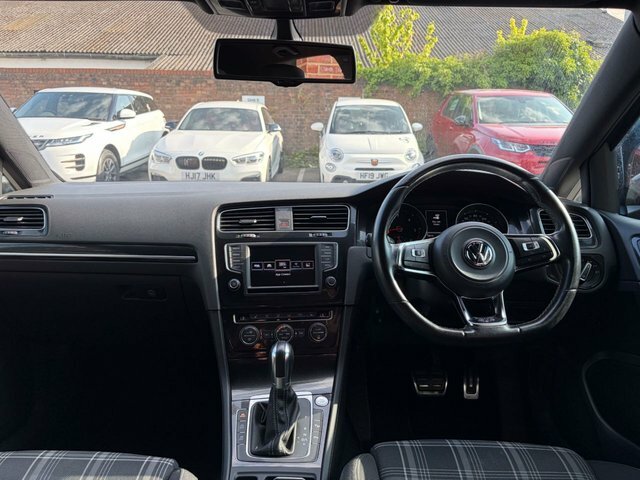 Volkswagen Golf Gt Edition Tdi Bluemotion Technology White #37