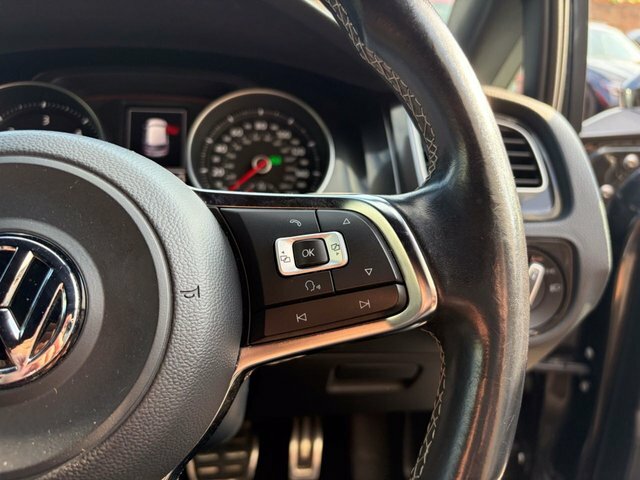 Volkswagen Golf Gt Edition Tdi Bluemotion Technology White #26