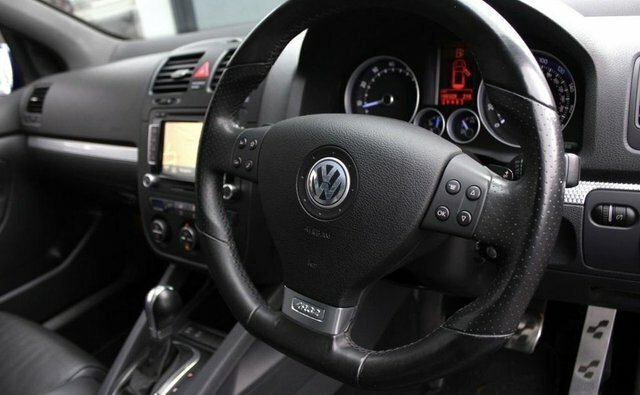 Volkswagen Golf 1.4 S 79 Bhp Black #12