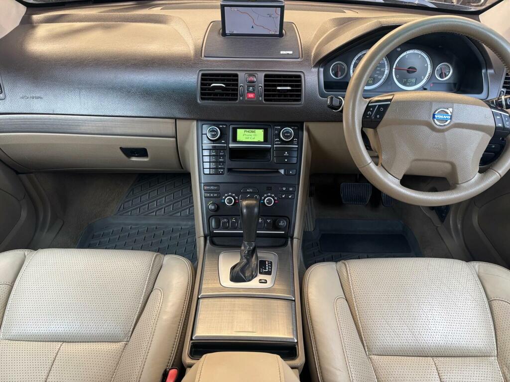 Volvo XC90 2.4 D5 Se Lux Geartronic 4Wd Euro 5 Estate Die Silver #7