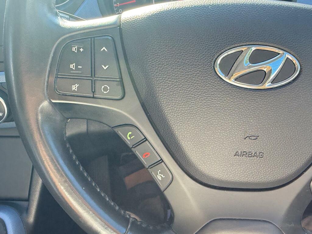 Hyundai I10 Hatchback Se 2016 Black #21