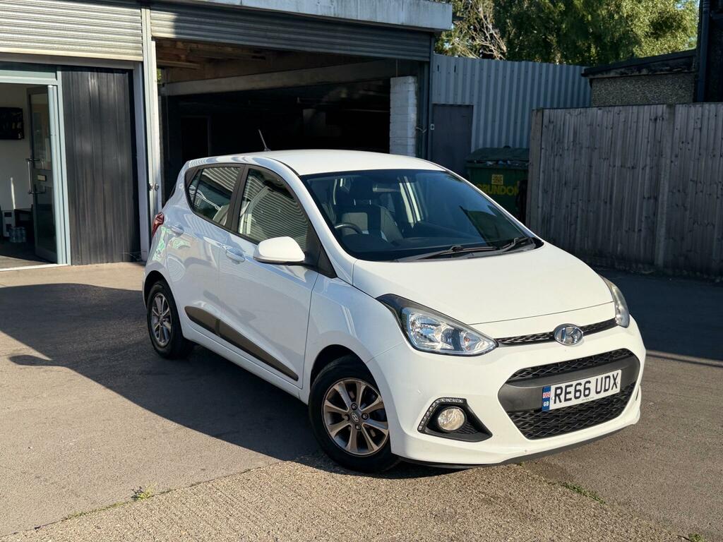 Hyundai I10 1.0 Premium Euro 5 White #6