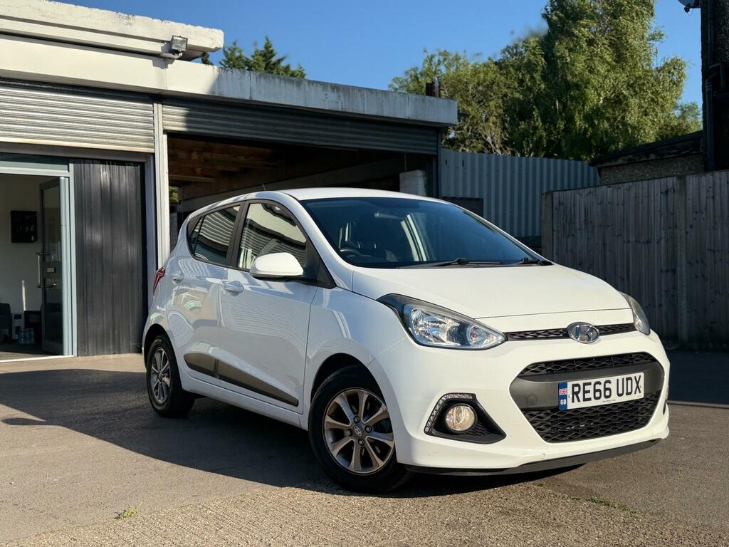 Hyundai I10 Hatchback Se 2016 Black #7