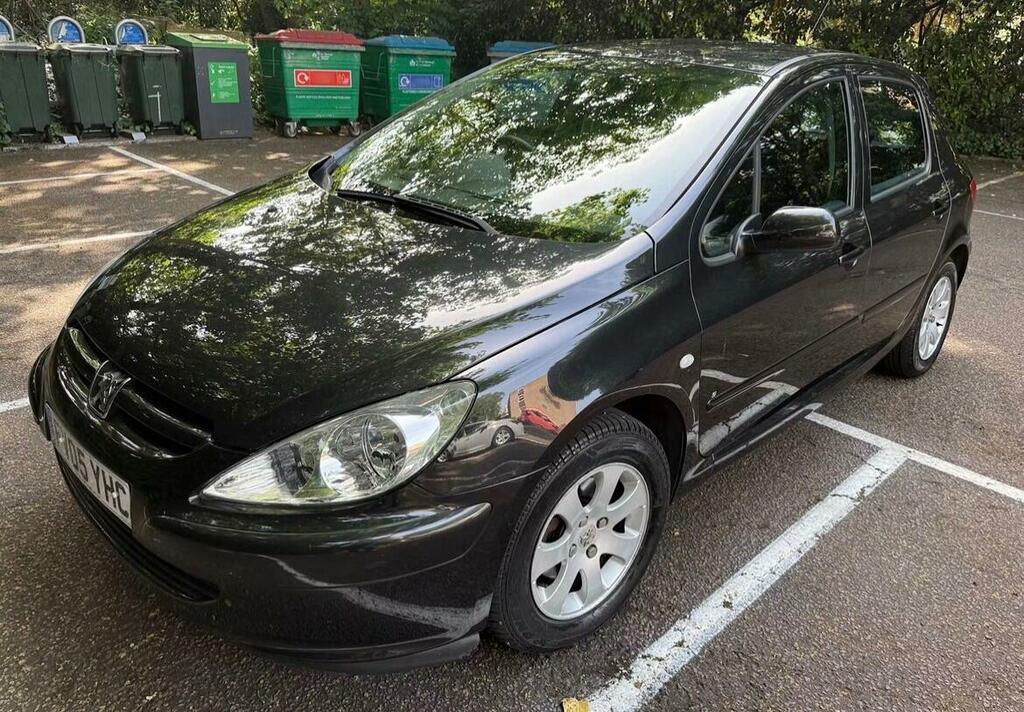 Peugeot 307 1.6 16V S Tiptronic Black #2