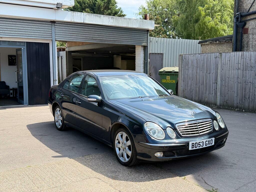 Mercedes-Benz E Class 2.7 E270 Cdi Elegance Black #5