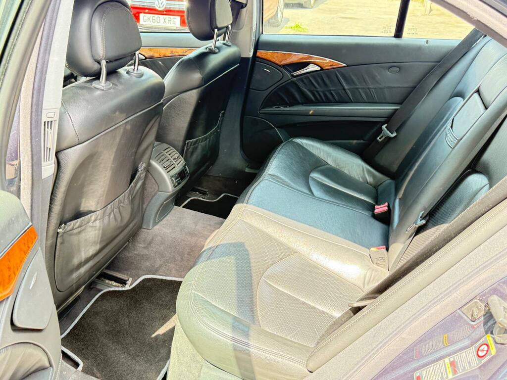 Mercedes-Benz E Class 1.8 E200 Kompressor Classic Saloon Silver #22
