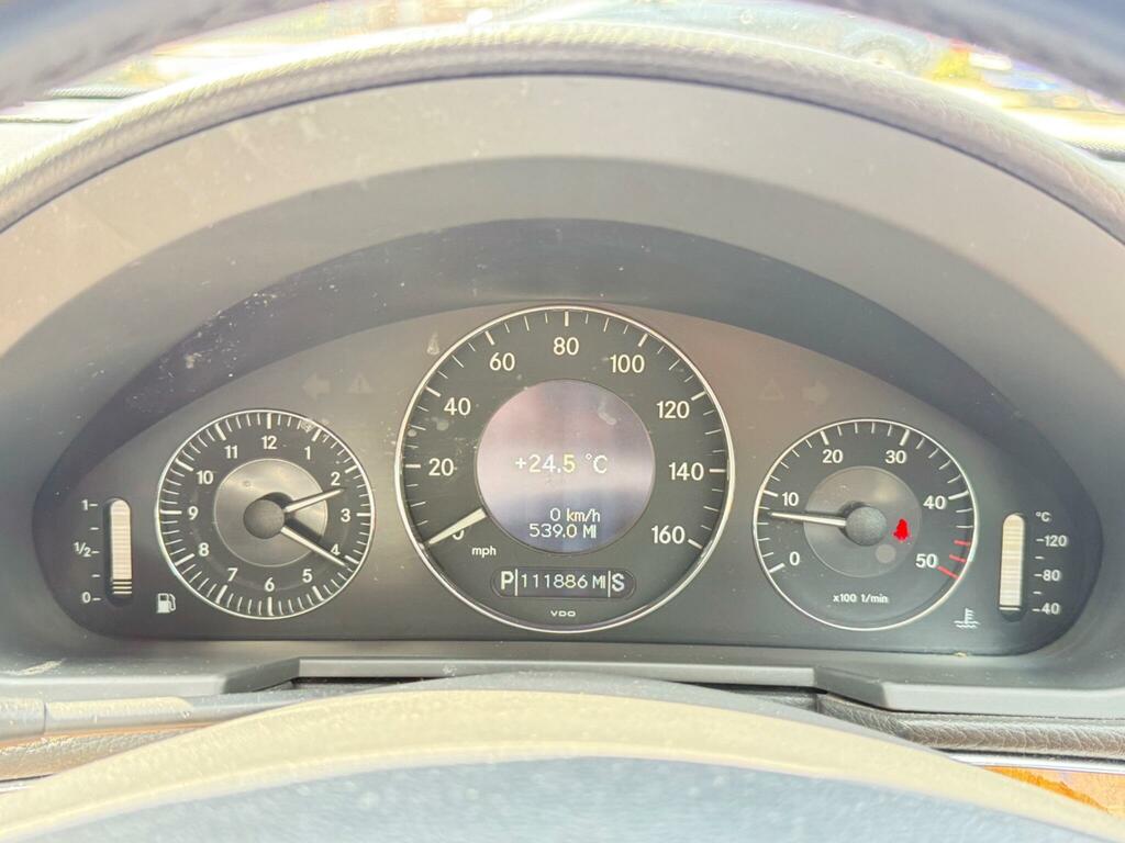Mercedes-Benz E Class 1.8 E200 Kompressor Classic Saloon Silver #28