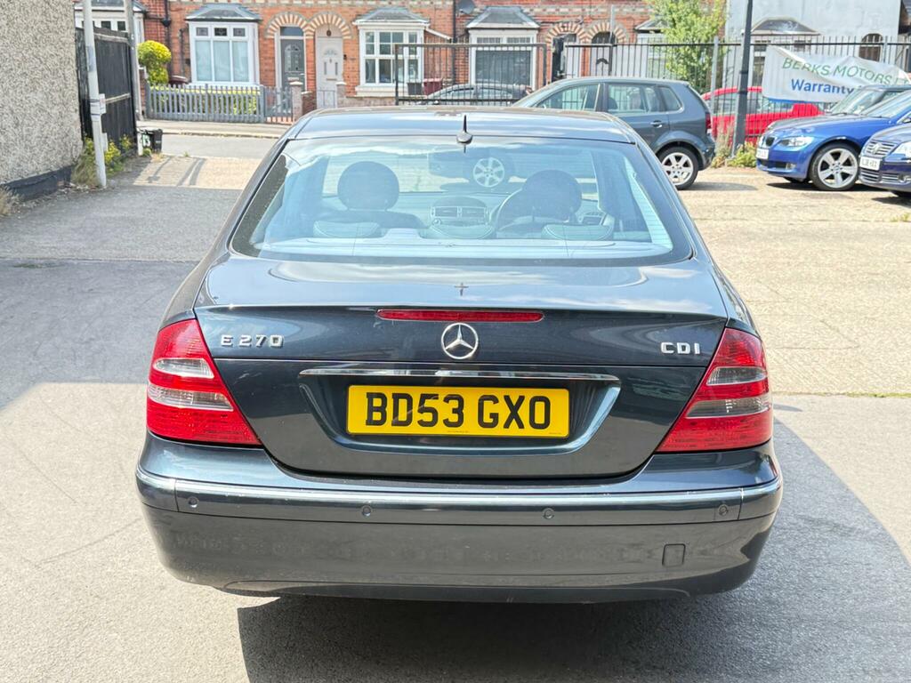 Mercedes-Benz E Class 1.8 E200 Kompressor Classic Saloon Silver #10