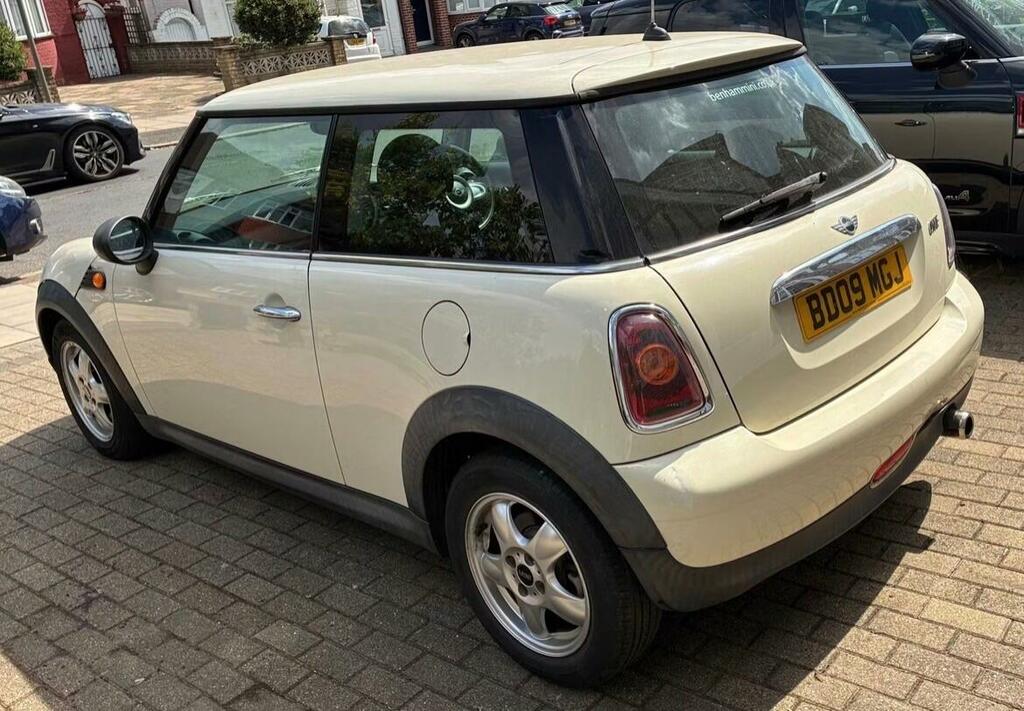 Mini Hatch 1.4 One Steptronic Euro 4 White #3