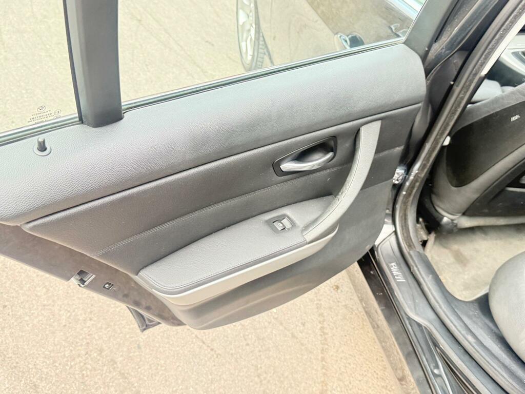 BMW 3 Series 320I Se Coupe Blue #12