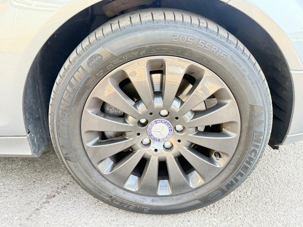 Mercedes-Benz C Class C200 Se Cdi Black #27