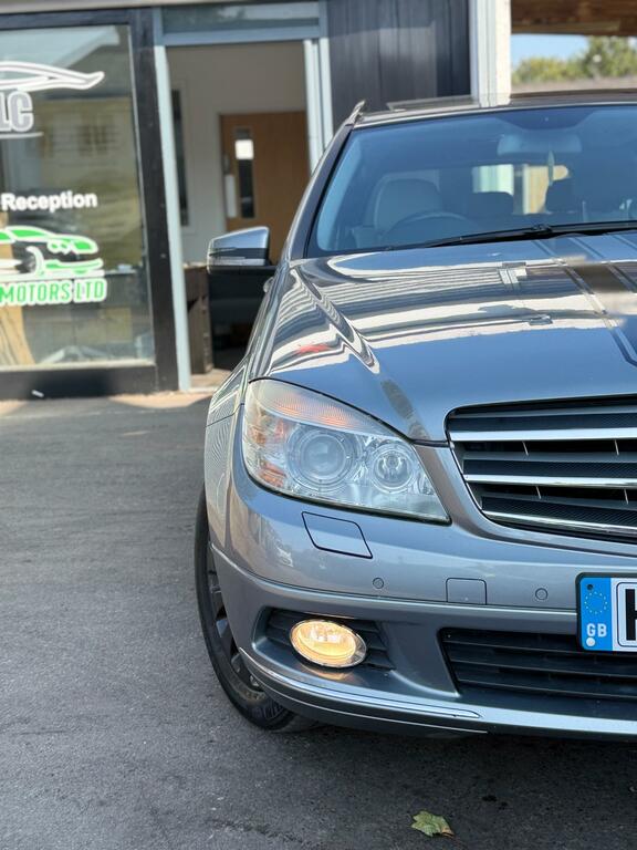 Mercedes-Benz C Class C200 Se Cdi Black #8