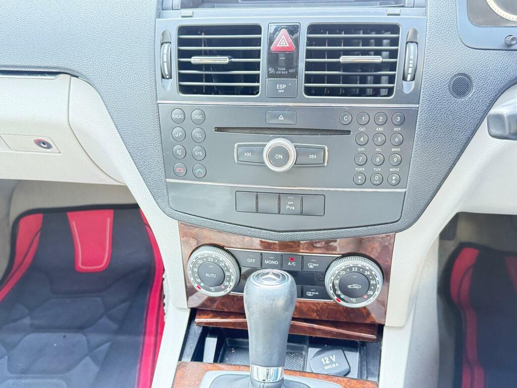 Mercedes-Benz C Class C200 Se Cdi Black #37