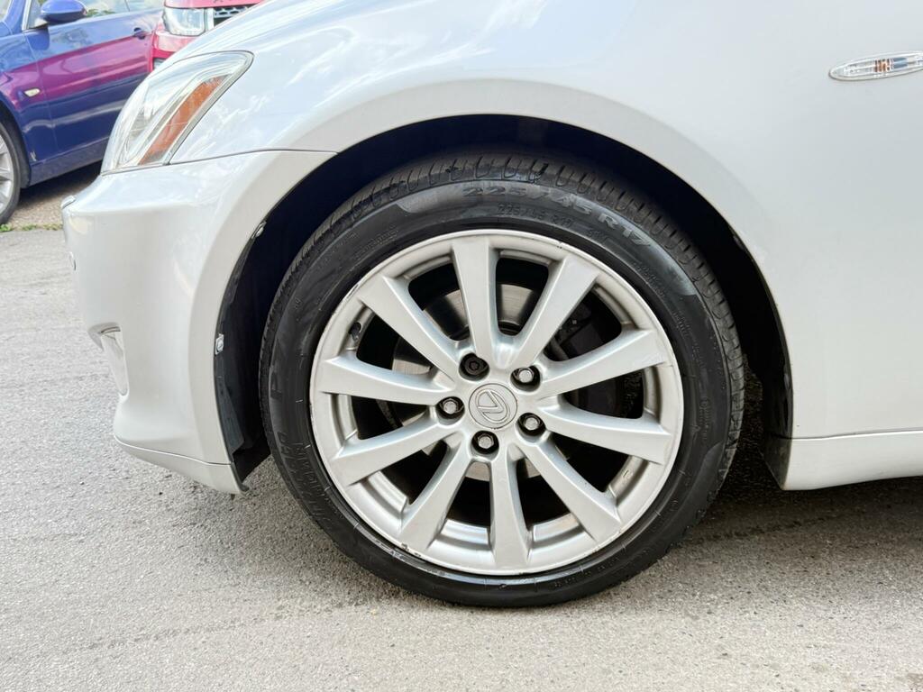 Lexus IS Saloon 2.5 250 Se-l 200606 Silver #36