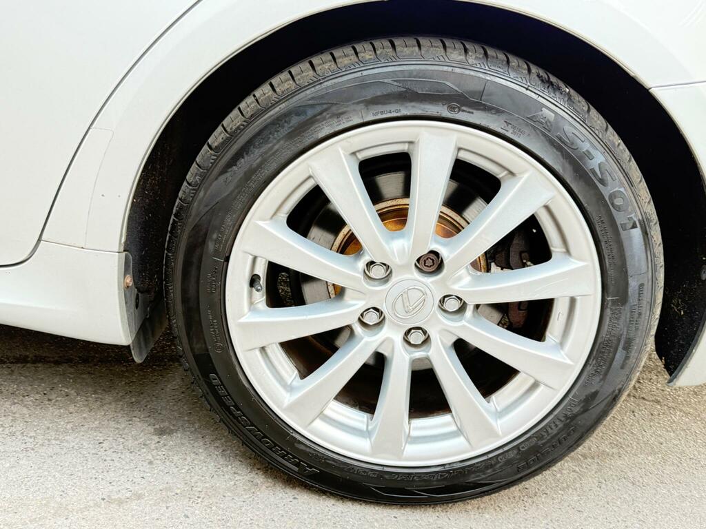 Lexus IS Saloon 2.5 250 Se-l 200606 Silver #35