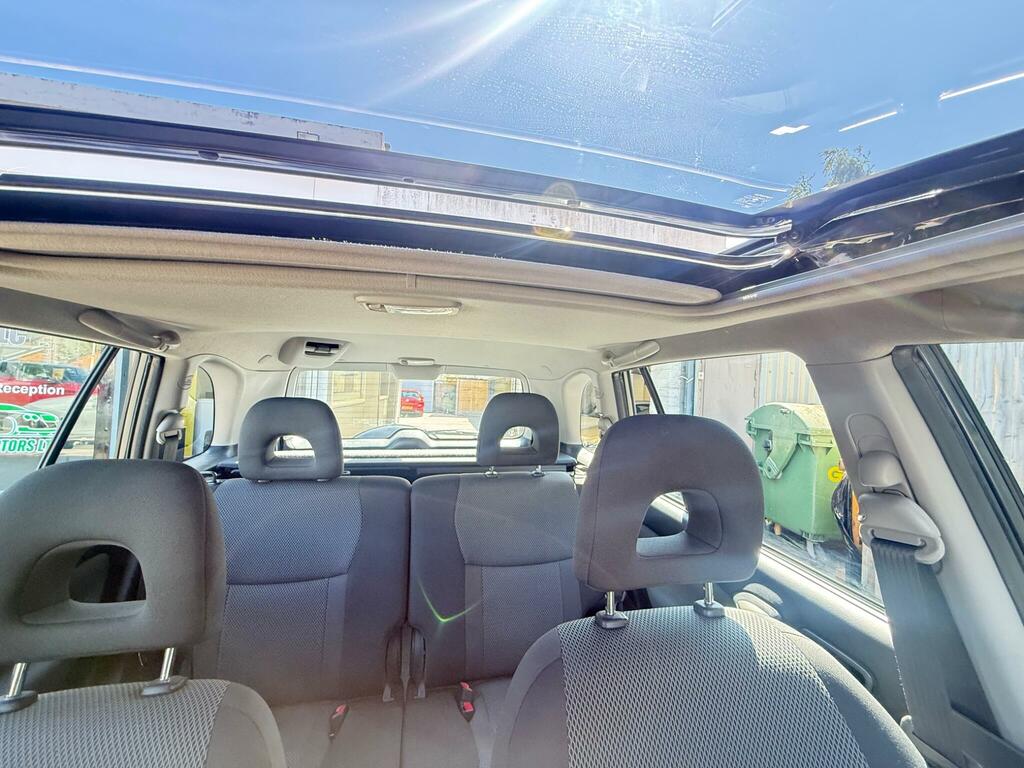 Toyota Rav 4 2.0 Xt-r D-4d 114 Bhp Grey #24