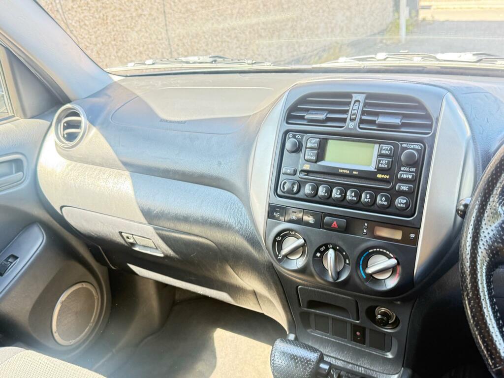 Toyota Rav 4 2.0 Xt-r D-4d 114 Bhp Grey #27