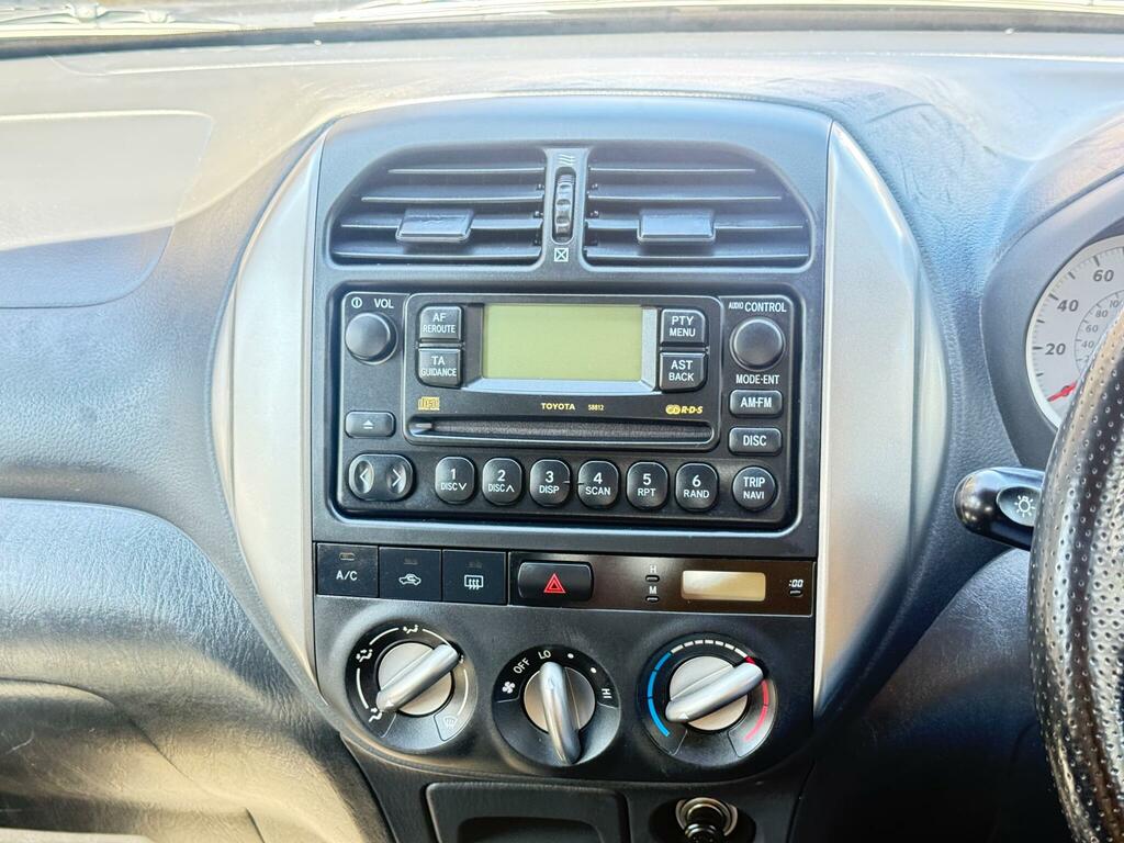 Toyota Rav 4 2.0 Xt-r D-4d 114 Bhp Grey #29