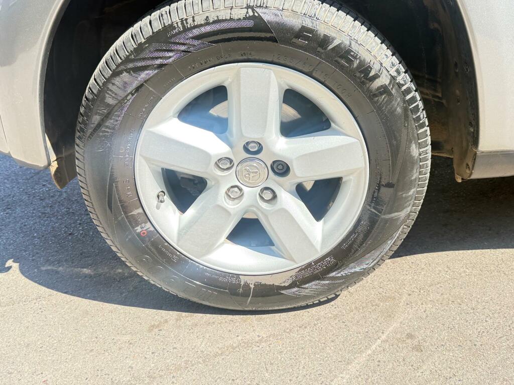 Toyota Rav 4 2.0 Xt-r D-4d 114 Bhp Grey #10