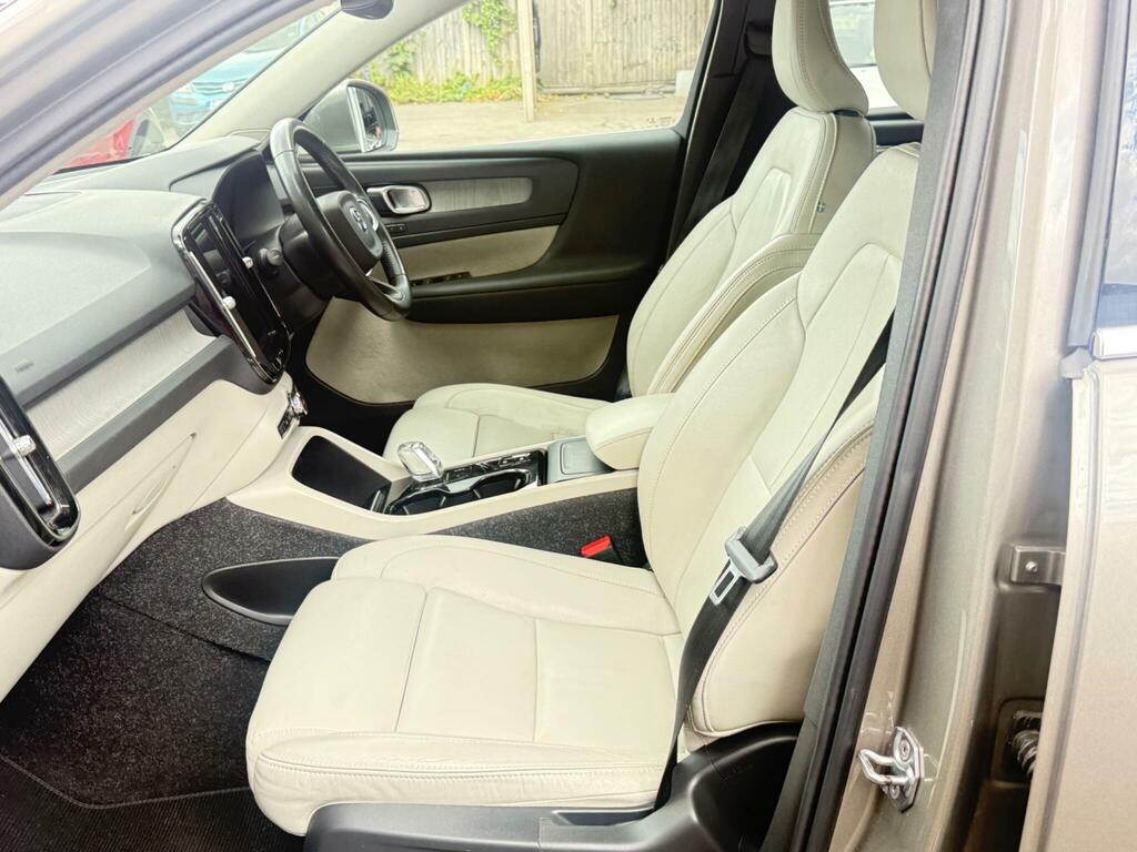 Volvo XC40 1.5L Inscription Black #16