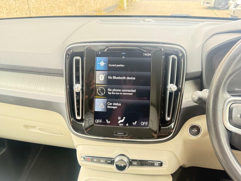 Volvo XC40 1.5L Inscription Black #28
