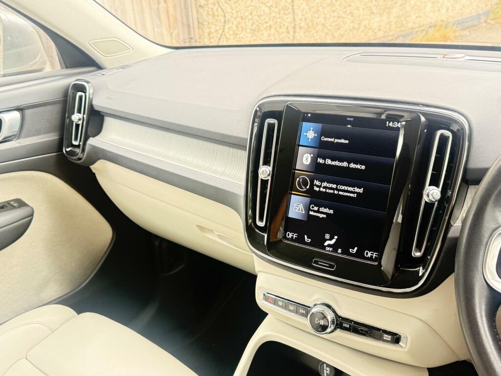 Volvo XC40 1.5L Inscription Black #27