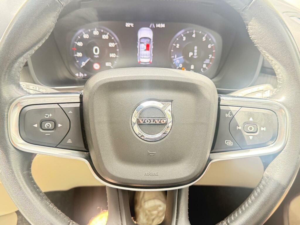 Volvo XC40 1.5L Inscription Black #39