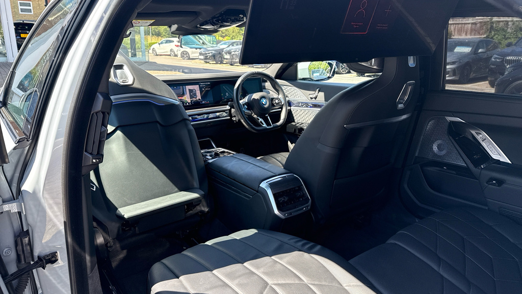 BMW 7 Series 3.0 M760e 22.1Kwh Xdrive Euro 6 Ss Black #63
