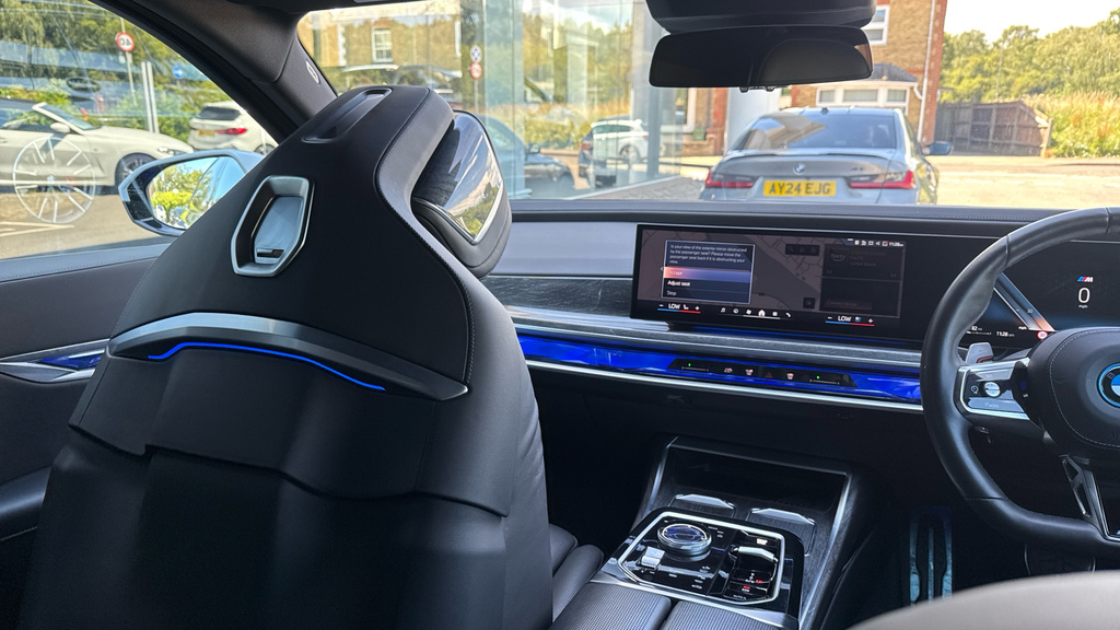 BMW 7 Series 3.0 M760e 22.1Kwh Xdrive Euro 6 Ss Black #42