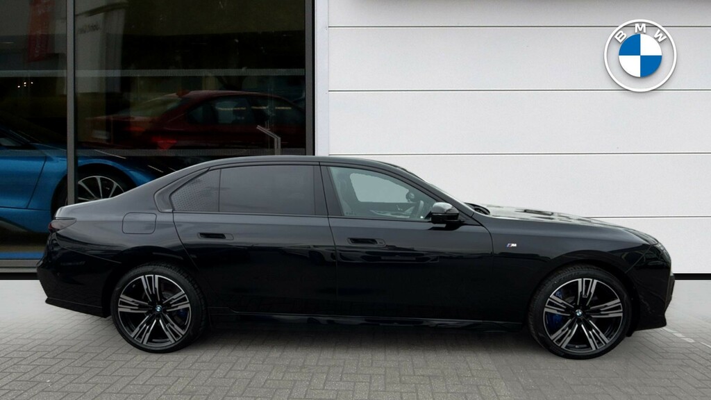 BMW i7 400Kw Xdrive60 M Sport 105.7Kwh Grey #3