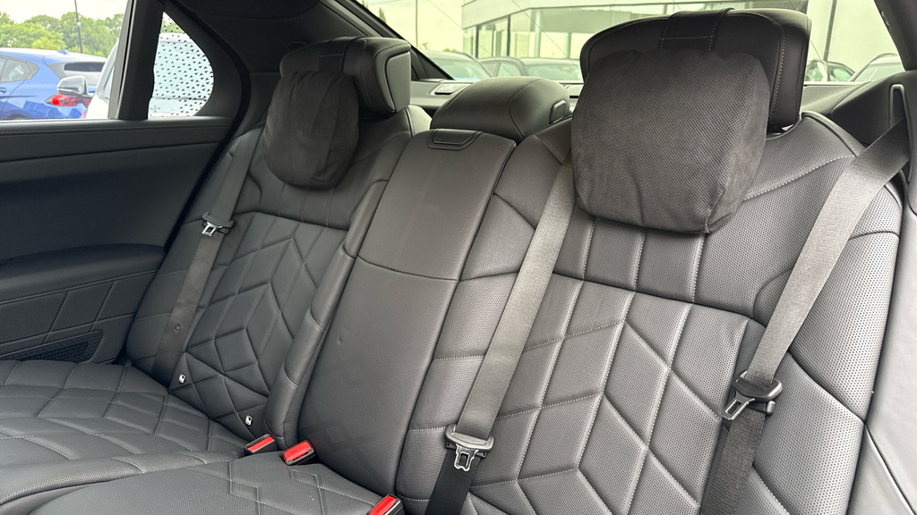 BMW i7 400Kw Xdrive60 M Sport 105.7Kwh Grey #12