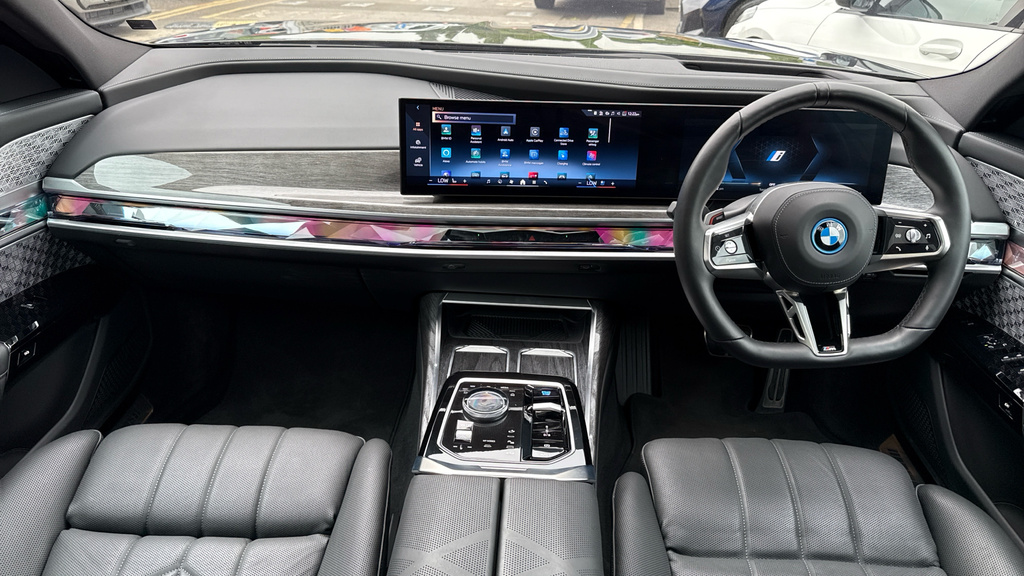 BMW i7 400Kw Xdrive60 M Sport 105.7Kwh Grey #4