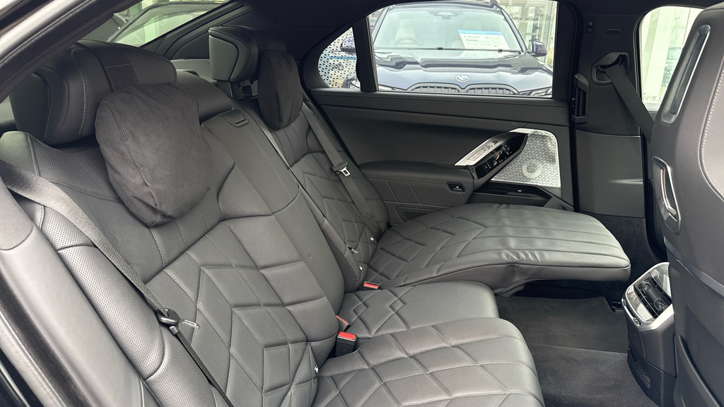 BMW i7 400Kw Xdrive60 M Sport 105.7Kwh Grey #29
