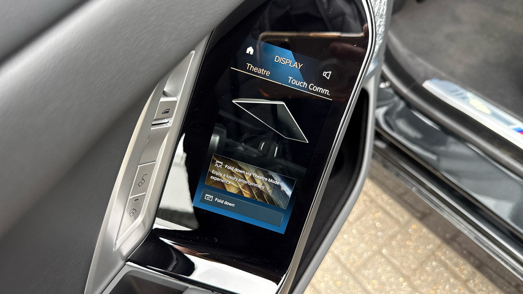 BMW i7 400Kw Xdrive60 M Sport 105.7Kwh Grey #26
