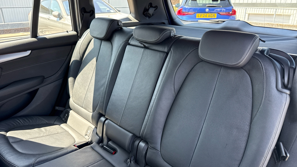 BMW 2 Series Gran Tourer 218D Se Step Black #12
