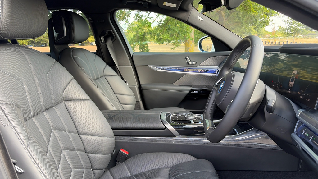 BMW i7 I7 Xdrive 60 Excellence Pro Black #11