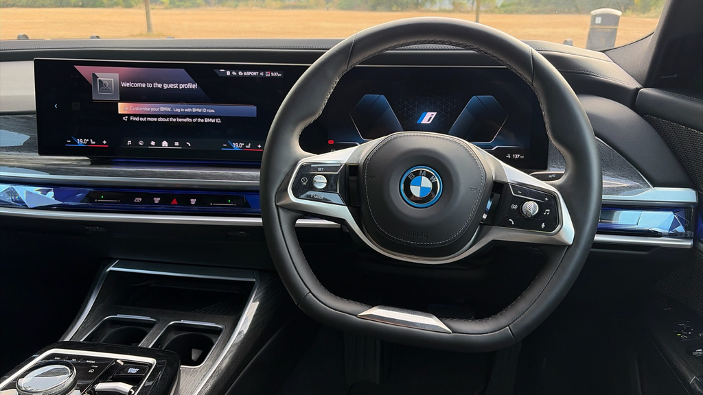 BMW i7 I7 Xdrive 60 Excellence Pro Black #5