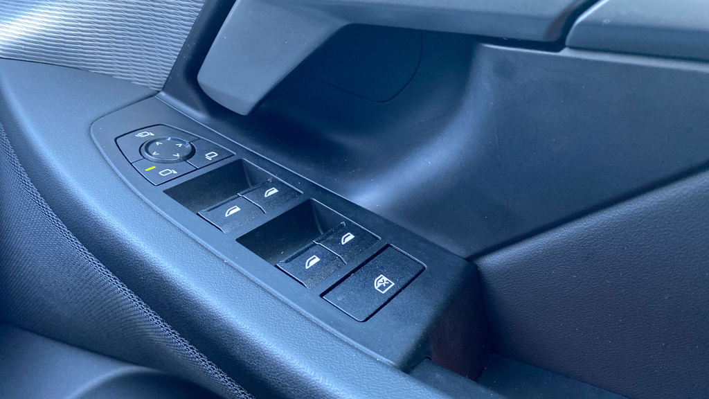 BMW 5 Series 520I M Sport 2024 Blue #22