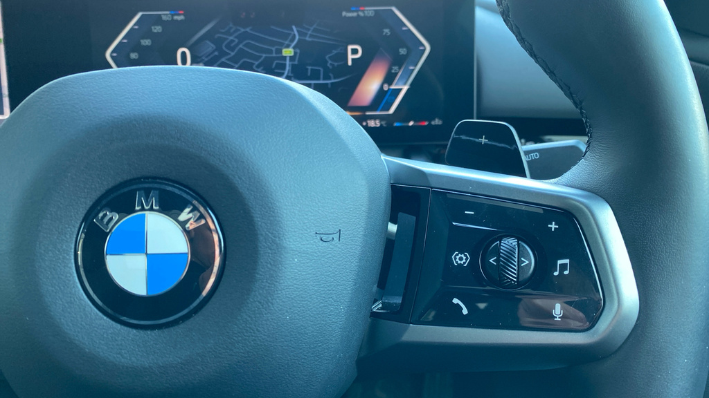 BMW 5 Series 520I M Sport 2024 Blue #18