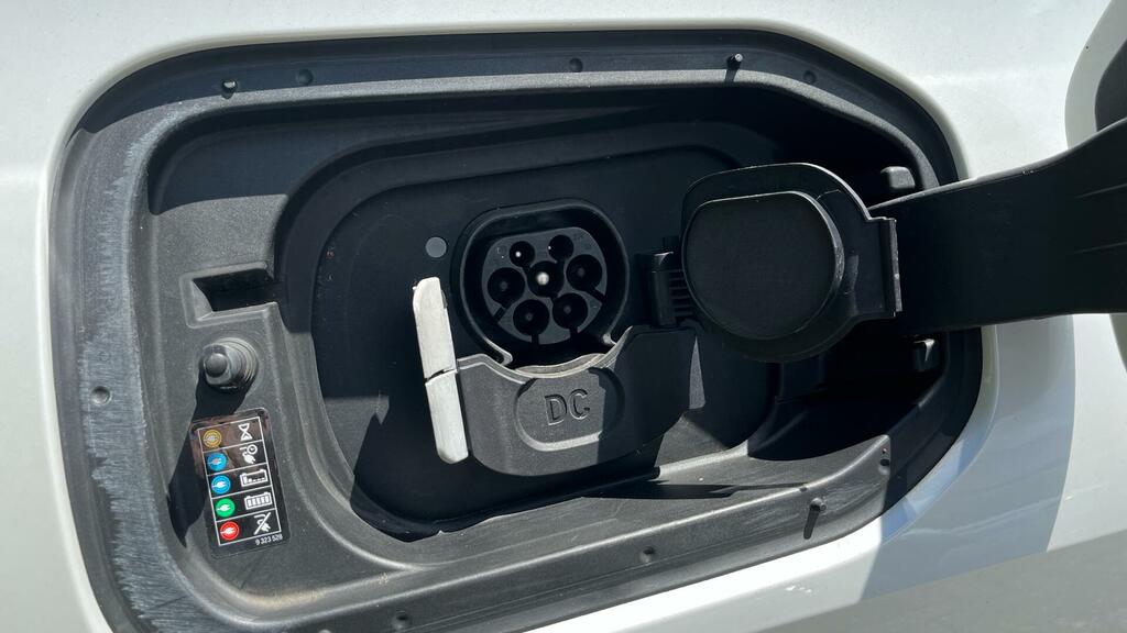 BMW iX 240Kw Xdrive40 M Sport 76.6Kwh Sky Black #52