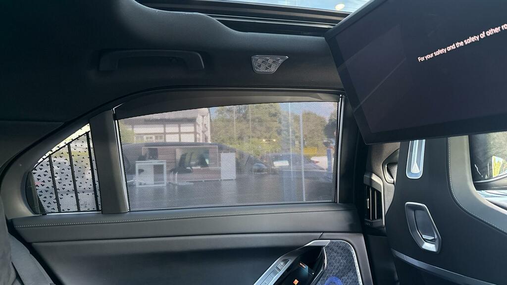 BMW 7 Series M760e Xdrive Ultimate Pack Black #35