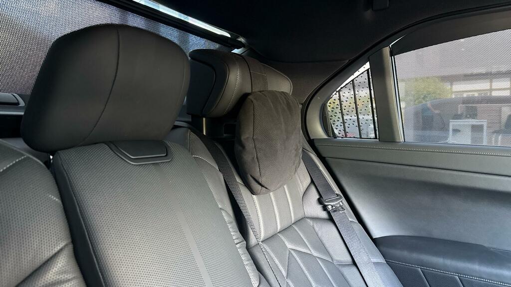 BMW 7 Series M760e Xdrive Ultimate Pack Black #42