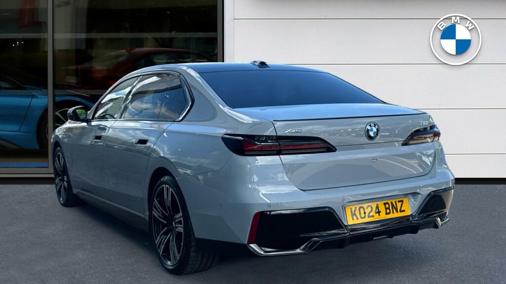 BMW 7 Series M Sport K024BNZ Grey #2