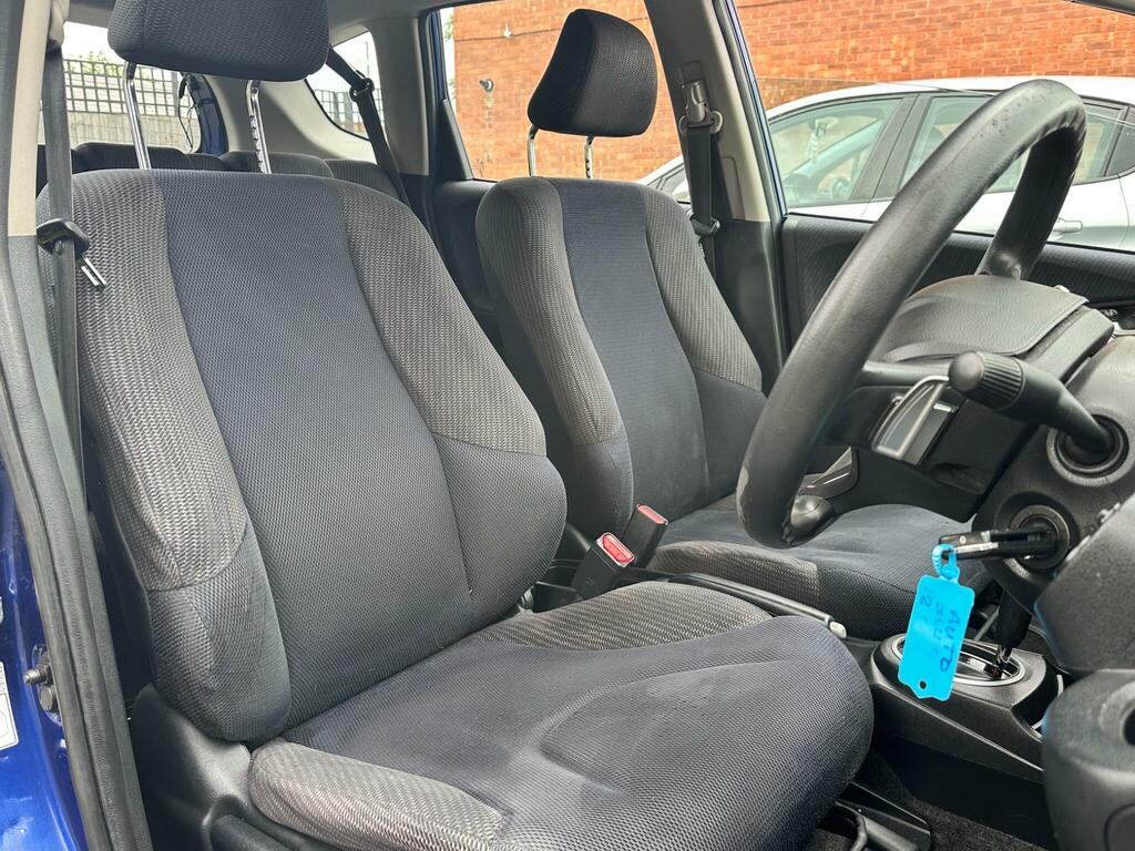 Honda Jazz 1.4 I-vtec Es Hatchback Cvt Euro 5 99 Red #26
