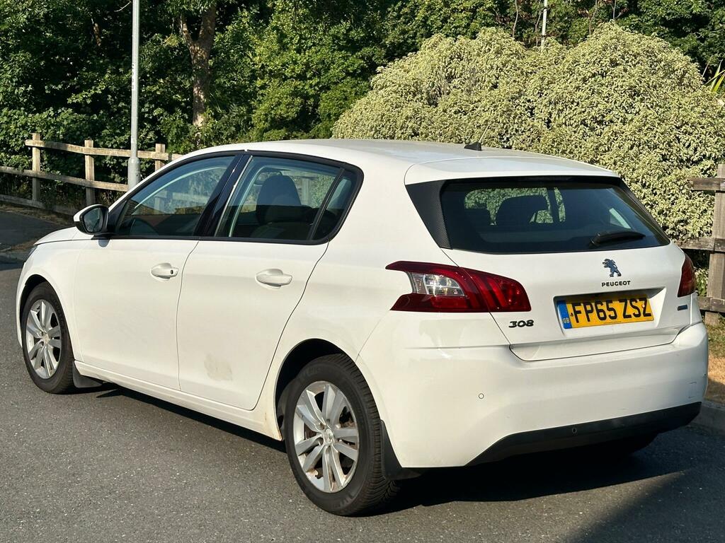Peugeot 308 Hatchback  #10