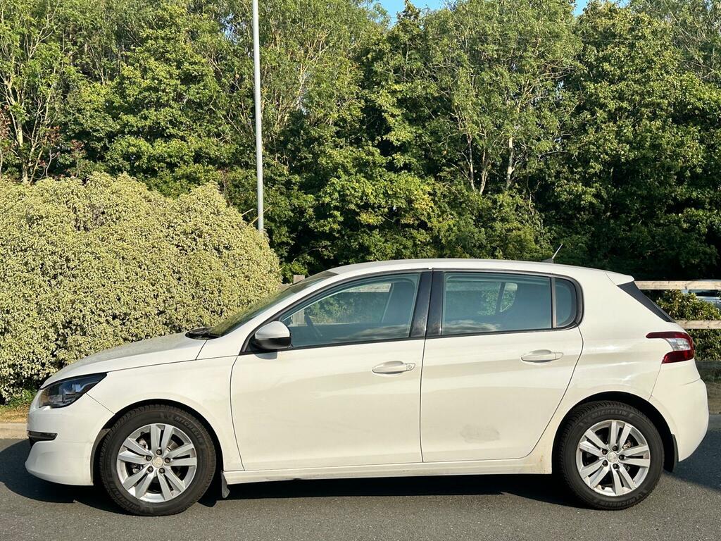 Peugeot 308 Hatchback  #8